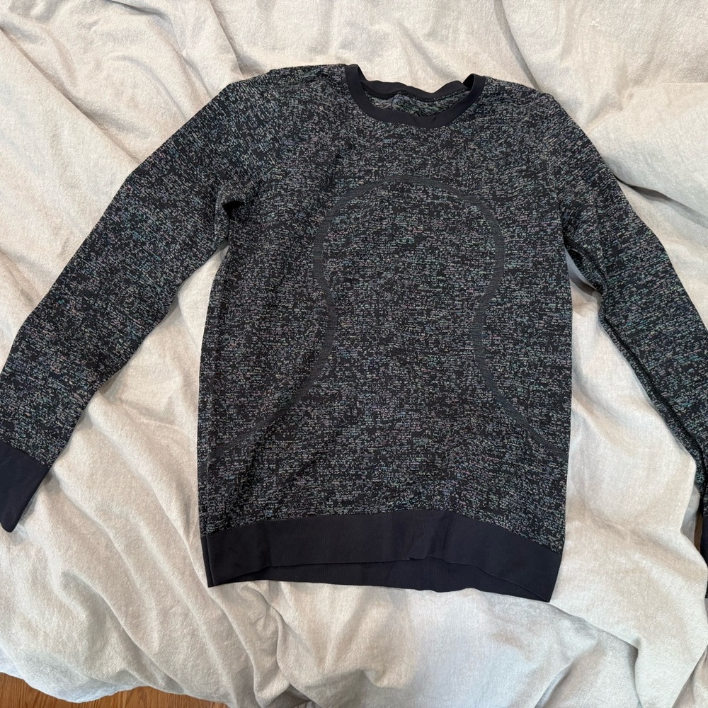Lululemon Athletica Black Long Sleeve Tee